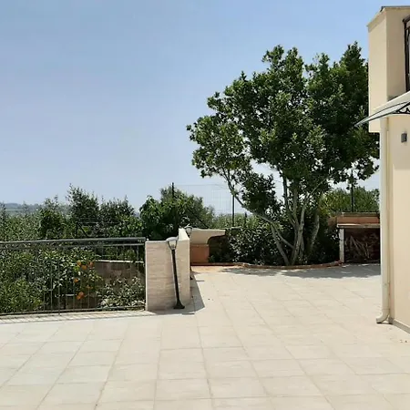 بيت ضيافة Alabianca 3*
