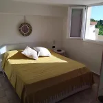 Alabianca Vendégház Villa Vela